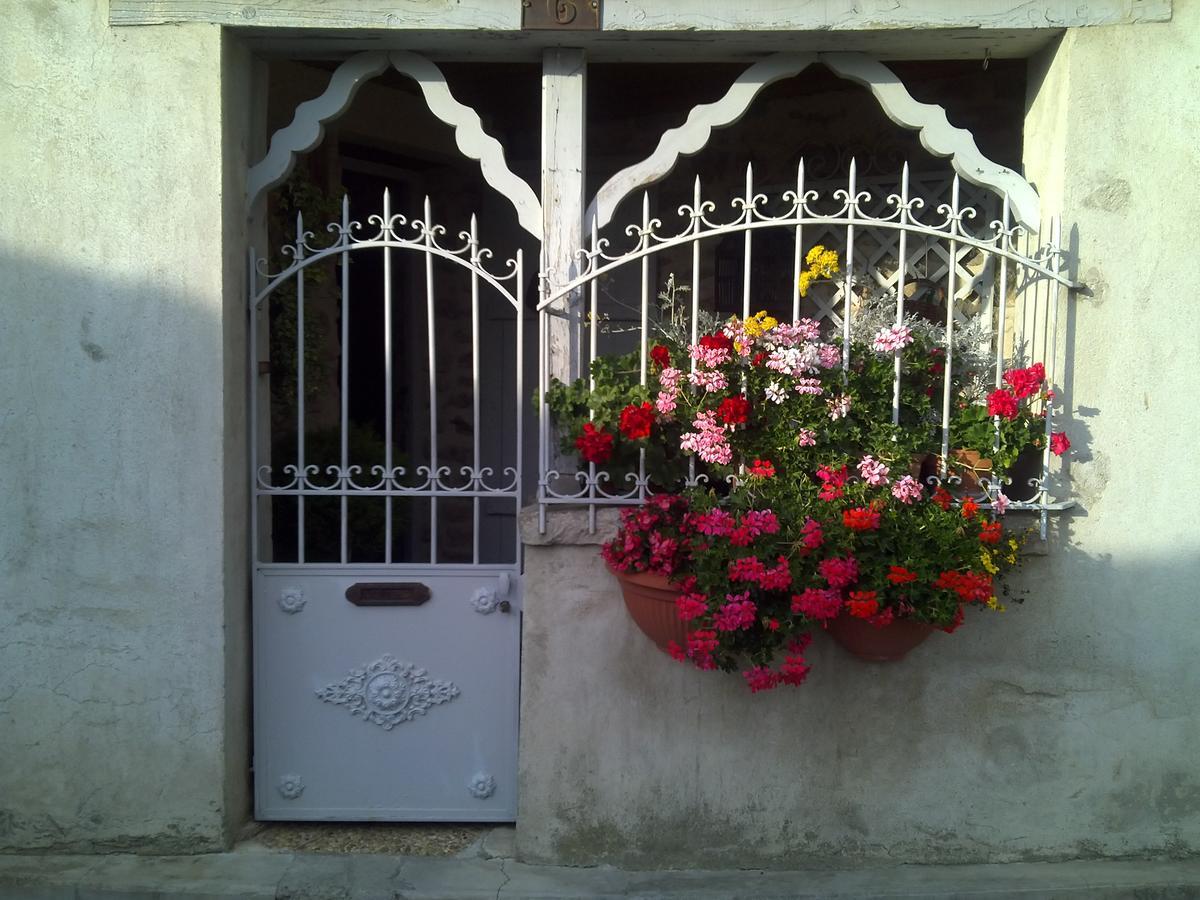 Riverside Home Cottage Trèbes Esterno foto