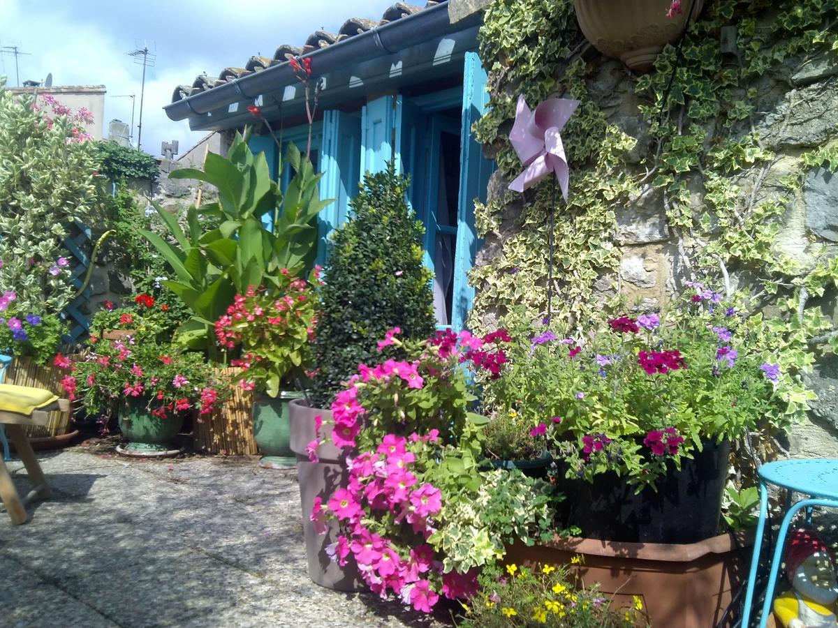 Riverside Home Cottage Trèbes Esterno foto